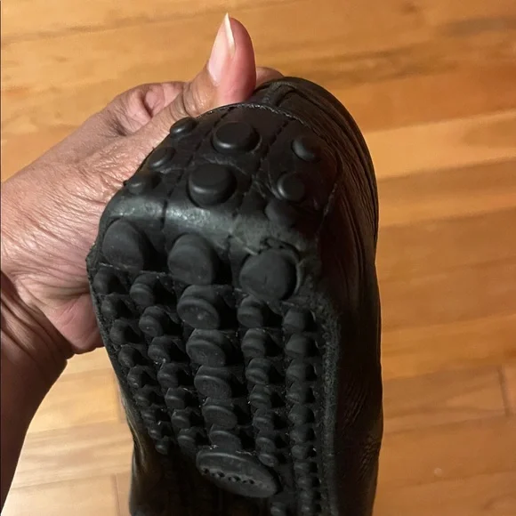 Men Gucci Black Leather Loafers - Picture 7 of 16